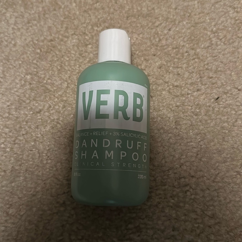 Verb dandruff shampoo